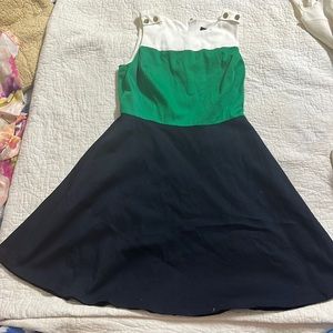 Tommy Hilfiger side 6 , like new